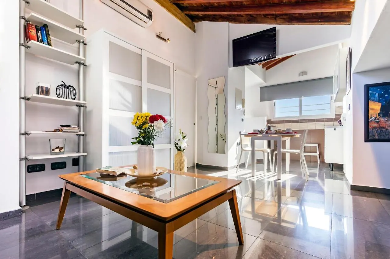 -Malagasunapts- Private Terrace Studio Apartment Malaga
